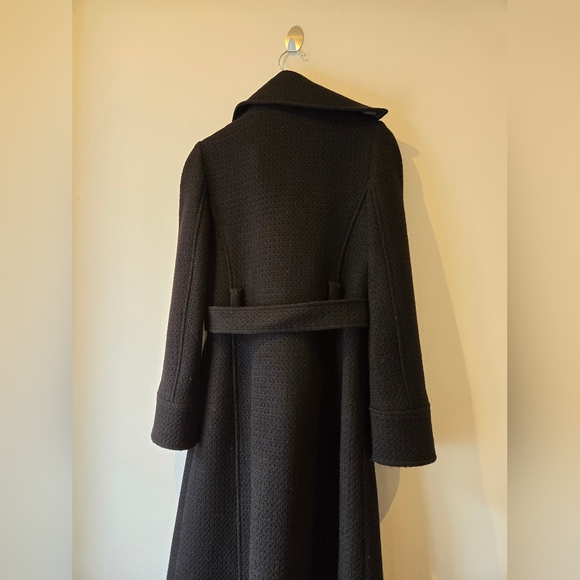 D&G Black Belted Coat with Satin/Velvet Trim Detail Size 40 - Picture 9 of 13